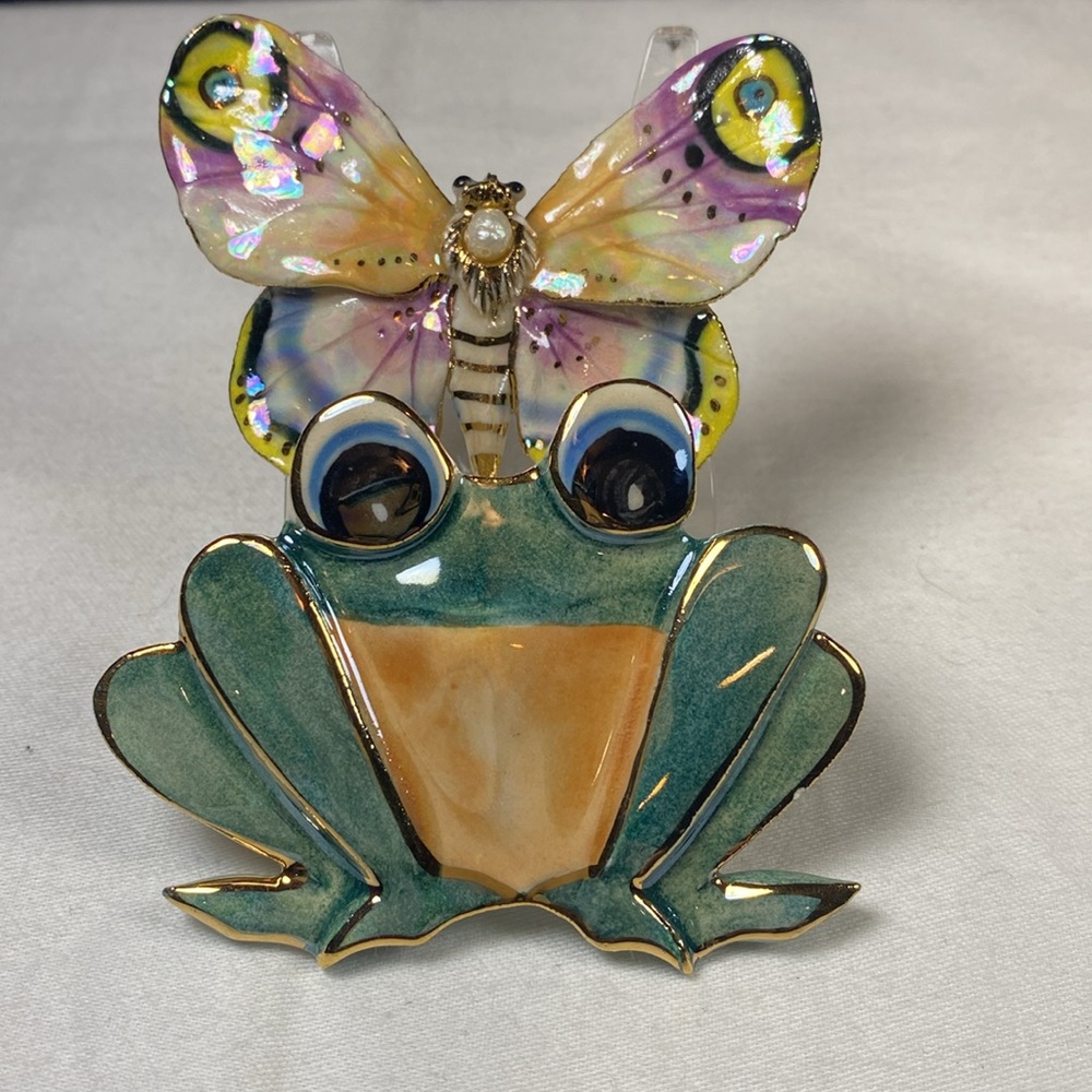 Two Ceramic Brooches - Picture 2 of 6